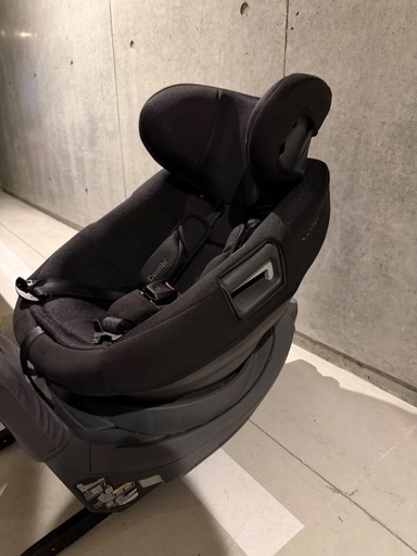 コンビ ホワイトレーベル THE S ISOFIX エッグショック