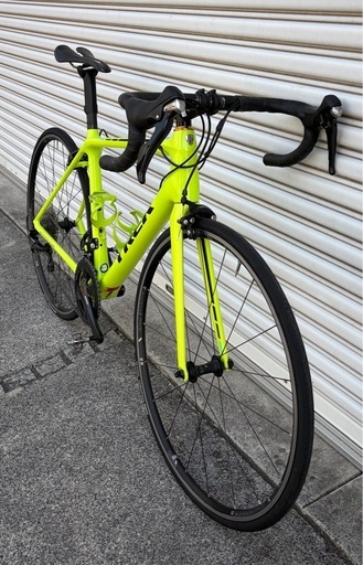 カーボンロードバイク　TREK トレック