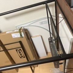 ダイニングテーブルの画像