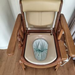 安寿 家具調トイレ セレクトＲ 自動ラップ ノーマル【暖房便座】の画像