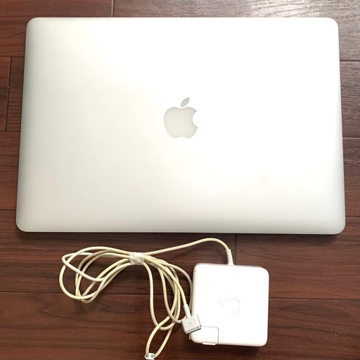 MacBook Pro 15インチ 充電器付き