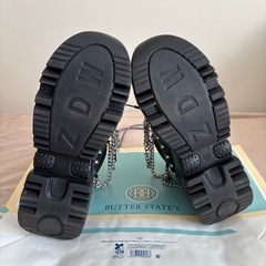 Anthony Wang 黒のチェーン装飾厚底スニーカーの画像