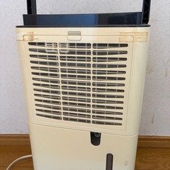 【早い者勝ち300円】除湿機 動作OK すぐ使えます！の画像