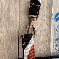 新品　三毛猫　スマホポーチ　の画像