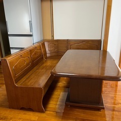 ダイニングテーブルセット（ベンチ椅子収納）の画像