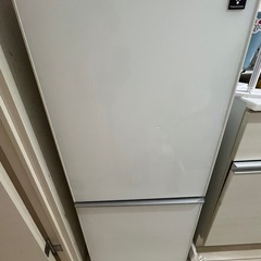 SHARP 137L 冷蔵庫の画像