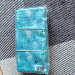 パンティライナーとおりもの専用シートの画像