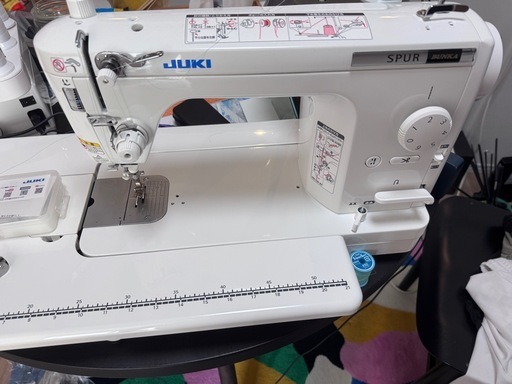 ＪＵＫＩ　職業用ミシン　シュプールＢＵＮＫＡ（ＴＬ３０ＤＸＢ）