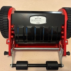 カインズの「刃調整のいらない手動式芝刈機　20cm」 の画像