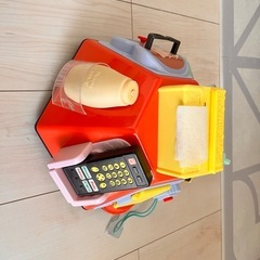 ピープル　いたずら1歳やりたい放題の画像