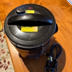 電気圧力鍋の画像