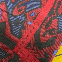 100％シルク Calvin Kleinの画像