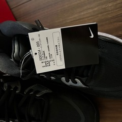 新品未使用 NIKE バスケットシューズ　バッシュ ダンスシューズ　24.5cm の画像