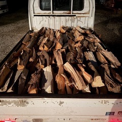薪(ストーブ・アウトドア用に)の画像