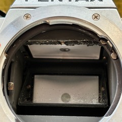 【ジャンク】PENTAX MZ-10 ボディ（通電OK・液晶表示確認済）＋修理用エポキシ接着剤付  【ジャンク】ASAHI PENTAX ME + SMC PENTAX-M 35mm F2.8の画像