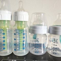 哺乳瓶4本セットの画像