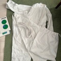 帯広工業高校　ポロシャツ、ワイシャツ、セーター、製図セットなどの画像