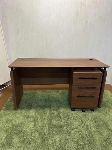 【リユース☆エコちょっぷ】美品☆ニトリ　デスク　　袖机付き