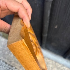 ✨🌿北海道の伝統美を感じる一枚🌿✨ アイヌ文化モチーフ 木彫り壁掛けの画像