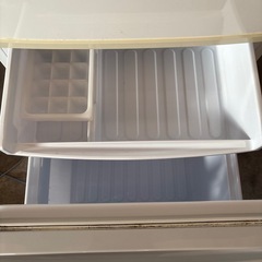 シャープ　冷蔵庫
の画像