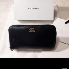 バレンシアガジッピーウォレットの画像