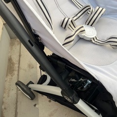 サイベックス LIBELLEリベル フォググレー 未使用　バンパー付き の画像