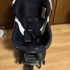 チャイルドシート　combi ISOFIXの画像