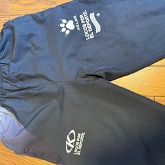 KELMEトレーニングウェア上下セット　サイズ150
の画像