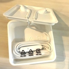 新品未使用　イヤホン・SIMピンの画像