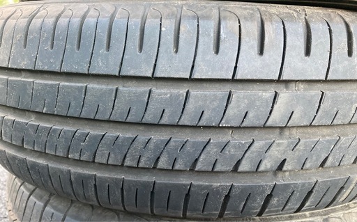 ダンロップ　185/65R15 2025年製　夏タイヤ　バリ溝