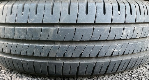 ダンロップ　185/65R15 2025年製　夏タイヤ　バリ溝