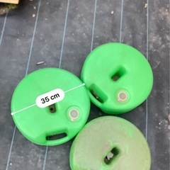 水などを入れる重し3個まとめての画像