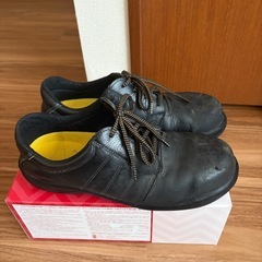 ミドリ　安全靴　静電気　27センチの画像