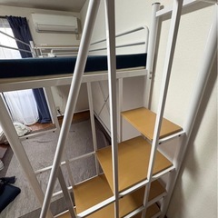 LOWYA　ロフトベッド　　　の画像