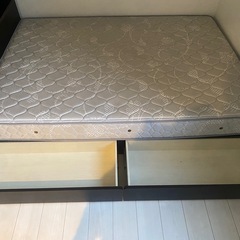 ベッド　ダブルサイズの画像