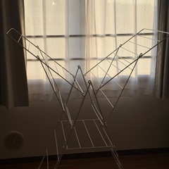 【IKEA】物干しラック FROST ホワイト の画像