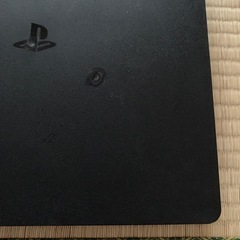 PS4 CUH-2000Aの画像