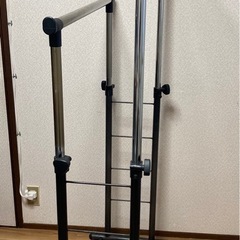 2段ハンガーラックの画像