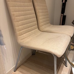 ダイニングチェアの画像