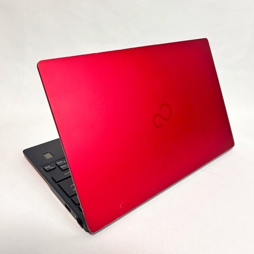 【Office付き×バッテリー超良好】富士通｜超軽量710g｜高速SSD搭載