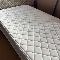 商談中　ニトリ セミダブルベッド マットレス フレームセット 幅1200mm 一体式 札幌市白石区 モノリス B137の画像