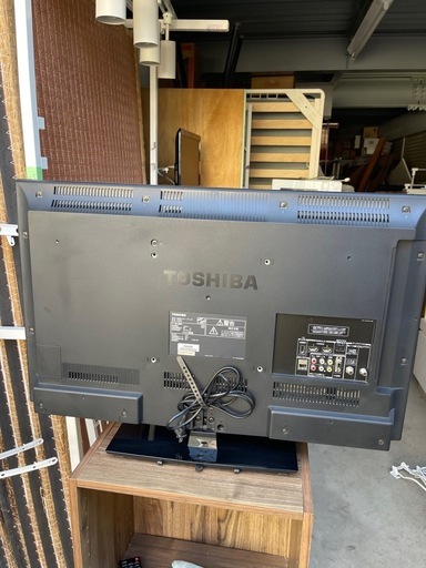 No.156z　　TOSHIBAレグザ32インチ