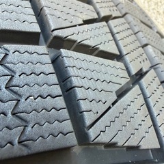 バリ溝　ブリヂストン　スタッドレスとホイール4本セット　195/65R/15 PCD 5穴　100/114.3の画像