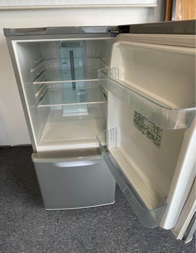 清掃済】Panasonic 138L 2ドア冷蔵庫 NR-B142W-S 2010年製 単身用