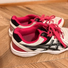 アシックス24.0cm　室内シューズ の画像