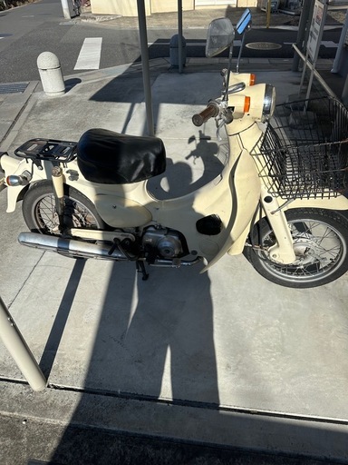 リトルカブ　原付　50cc　エンジンかかるが複数難あり