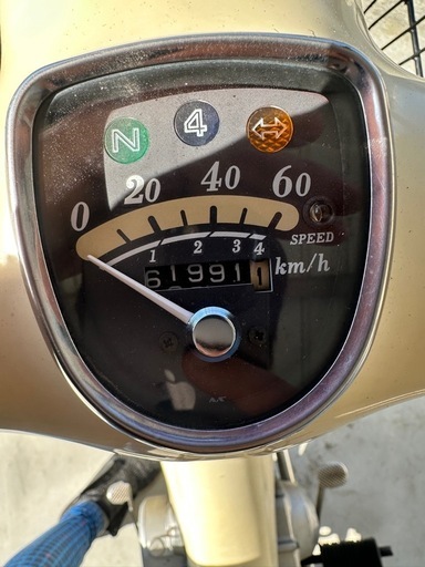 リトルカブ　原付　50cc　エンジンかかるが複数難あり