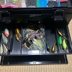 ブラックバスタックルBOXルアーセットの画像