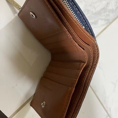 ハッシュパピー　財布の画像