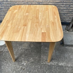 ニトリ　ダイニングテーブル　二人掛けの画像